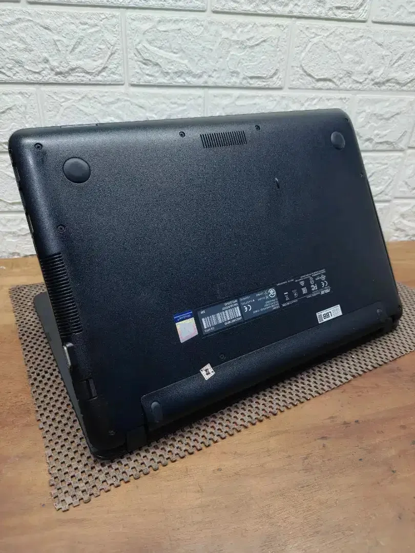 Asus X441U intel Core i3 Gen-7 (8/128+500gb) 14 inch MULUSS - Image 4 of 4
