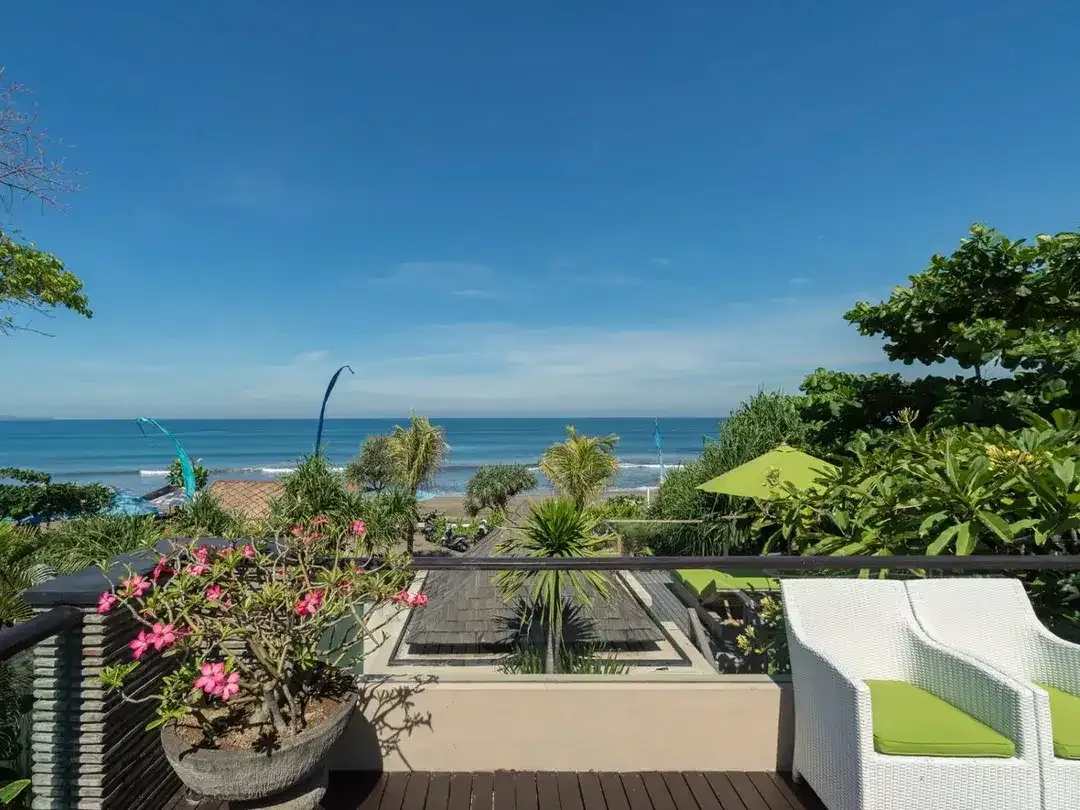 Villa Luxury Balinese Modern Pantai Batu Belig Seminyak Badung Bali - Image 6 of 10