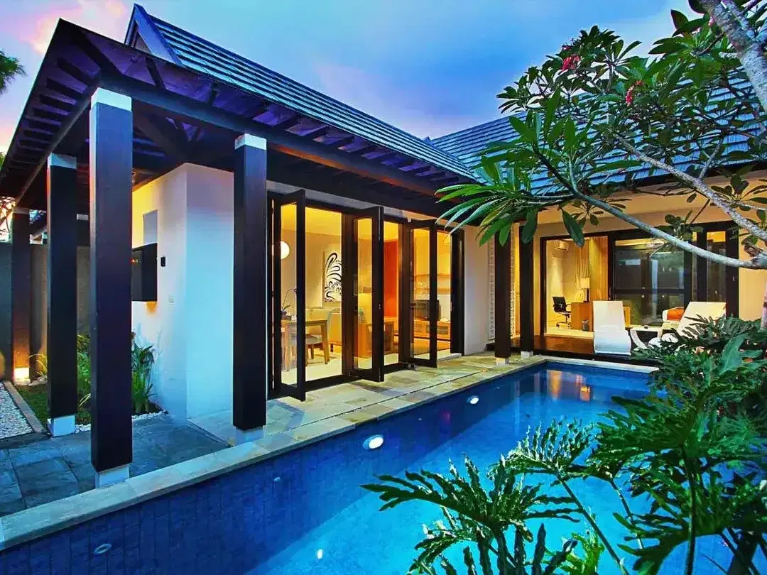 Single-storey villa for sale on Jl. Baik- baik, Nakula, Seminyak - Image 1 of 10