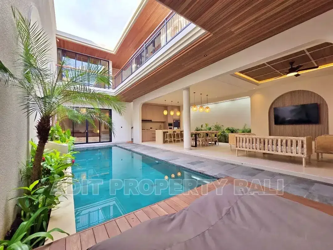 Brand New Villa Pantai Berawa Canggu Badung - Image 1 of 10