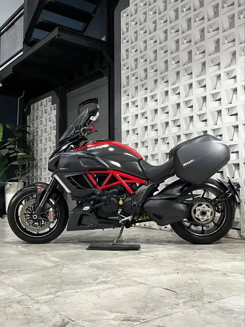DUCATI DIAVEL CARBON 2011 ABS - Chintia Mustika - Image 3 of 10