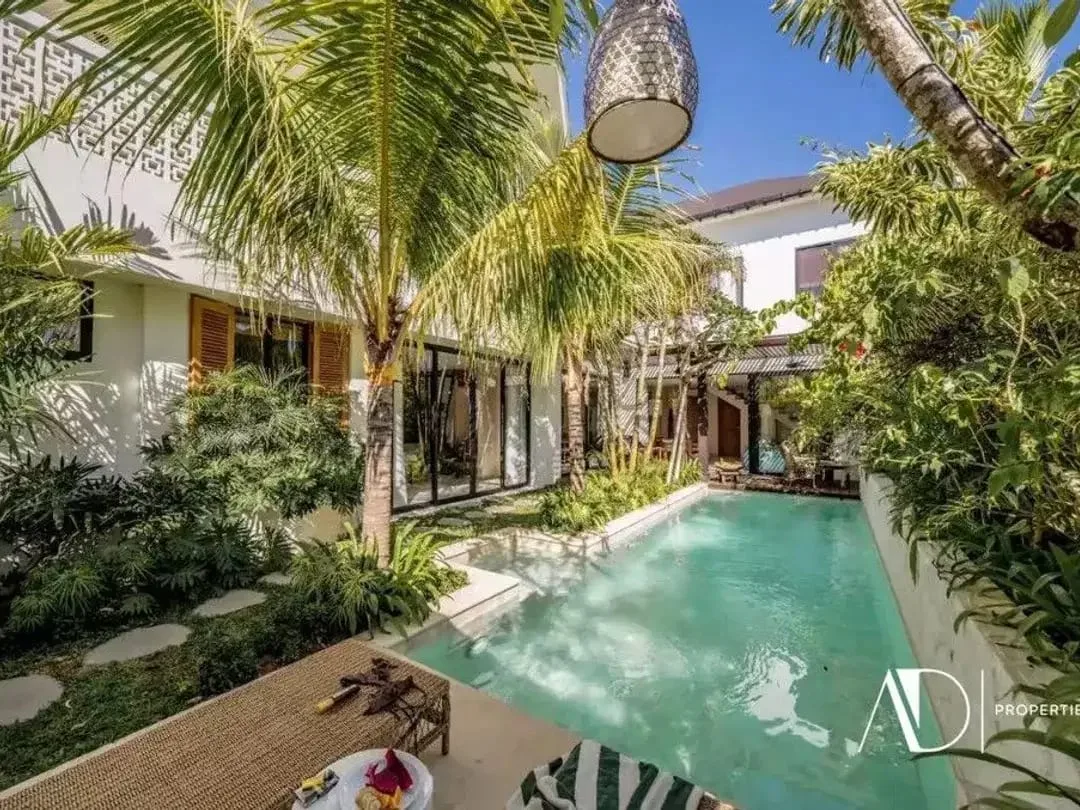 FREEHOLD & LEASEHOLD | MEDITERRANEAN VILLA IN ULUWATU - Image 1 of 10