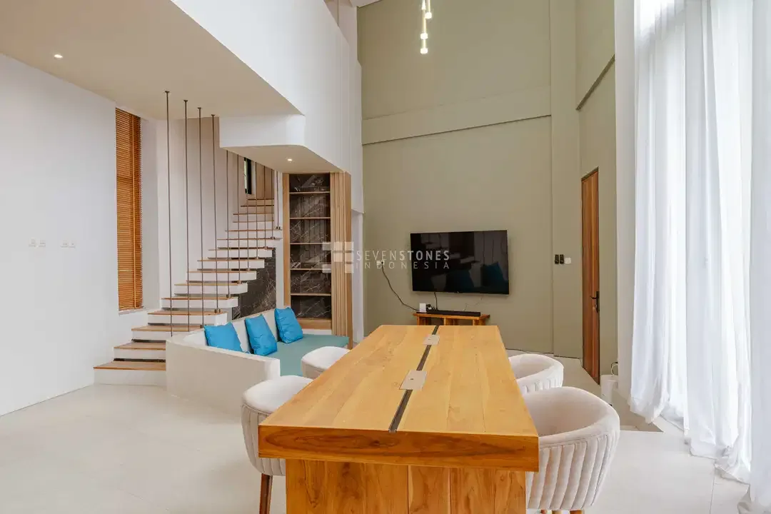 Villa dengan 3 Kamar Tidur di Area Bukit, Akses Mudah - Image 6 of 10
