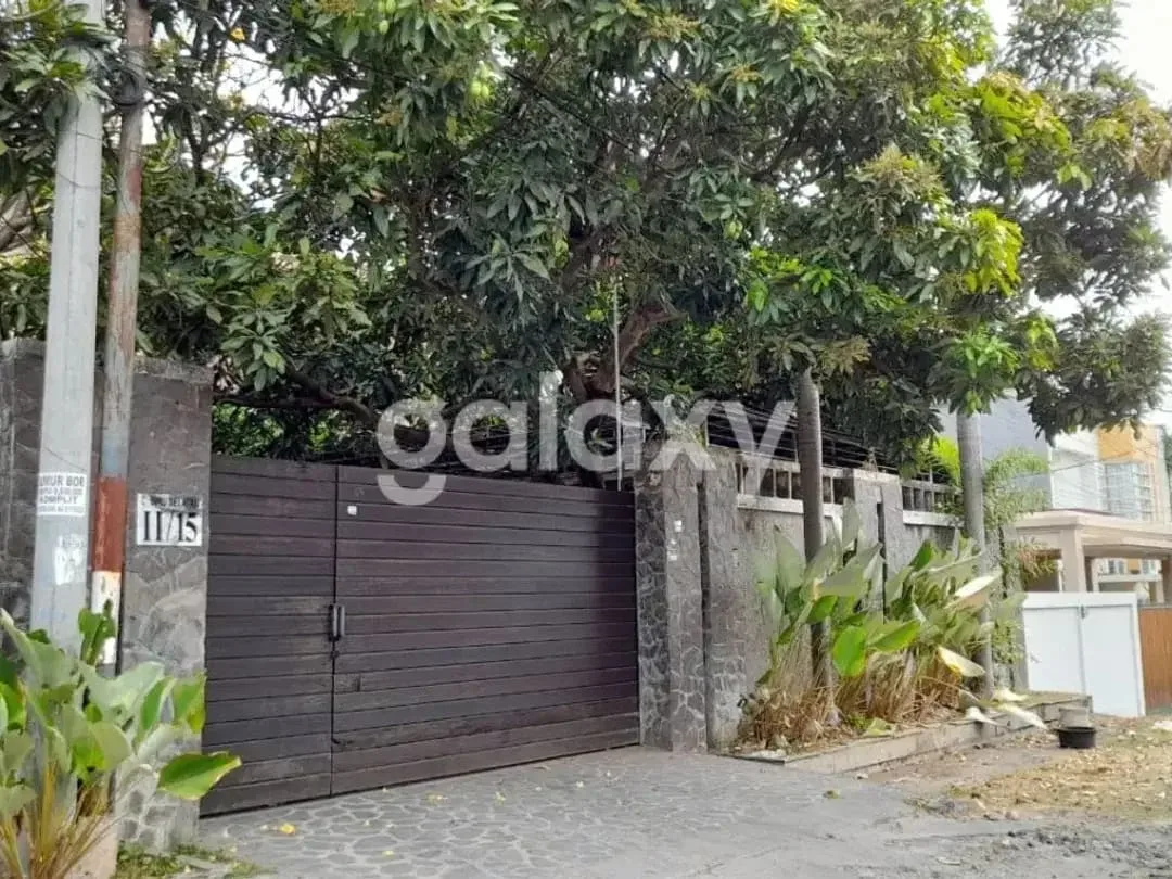 RUMAH SEMI VILLA DI CEMPAKA BIRU BULUH INDAH DENPASAR, BALI - Image 1 of 10