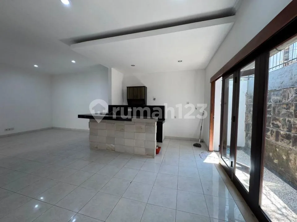 Kontrak Sewa Rumah 2 Garasi 2 Kamar Renon Sanur Denpasar Bali - Image 4 of 4