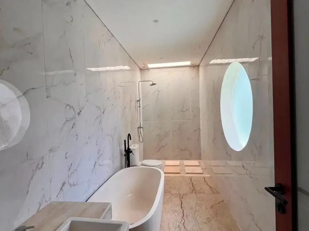 BRAND NEW MODERN VILLA UNGASAN - Image 9 of 10