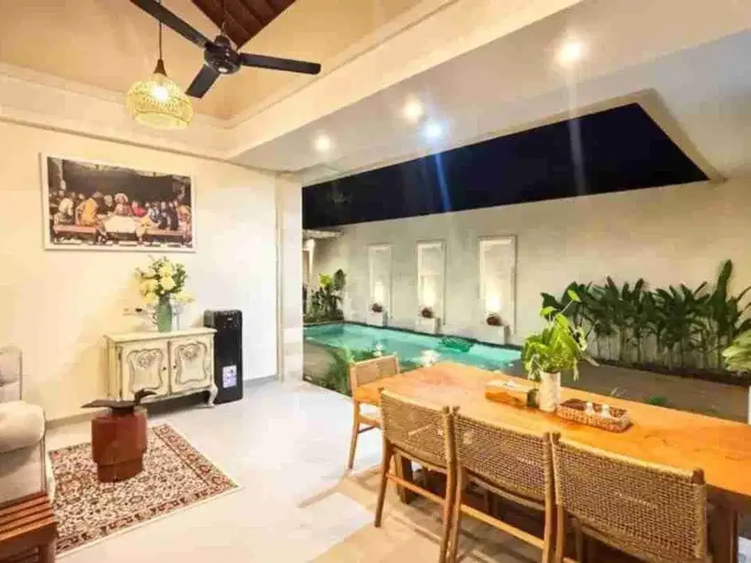 Villa Mewah Baru Kedonganan Jimbaran Dekat Pantai - Image 2 of 10