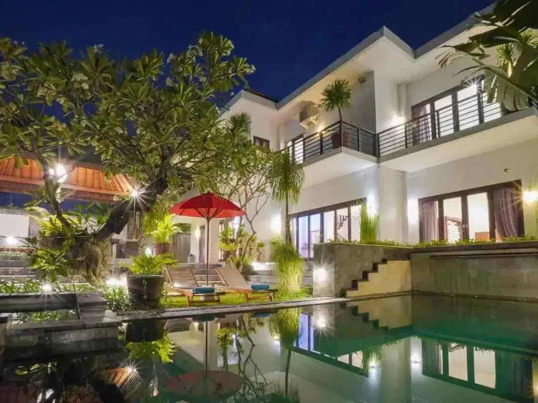 For Sale Modern Contemporary Balinese Villa in Heart of Echo Beach Canggu - Image 2 of 10