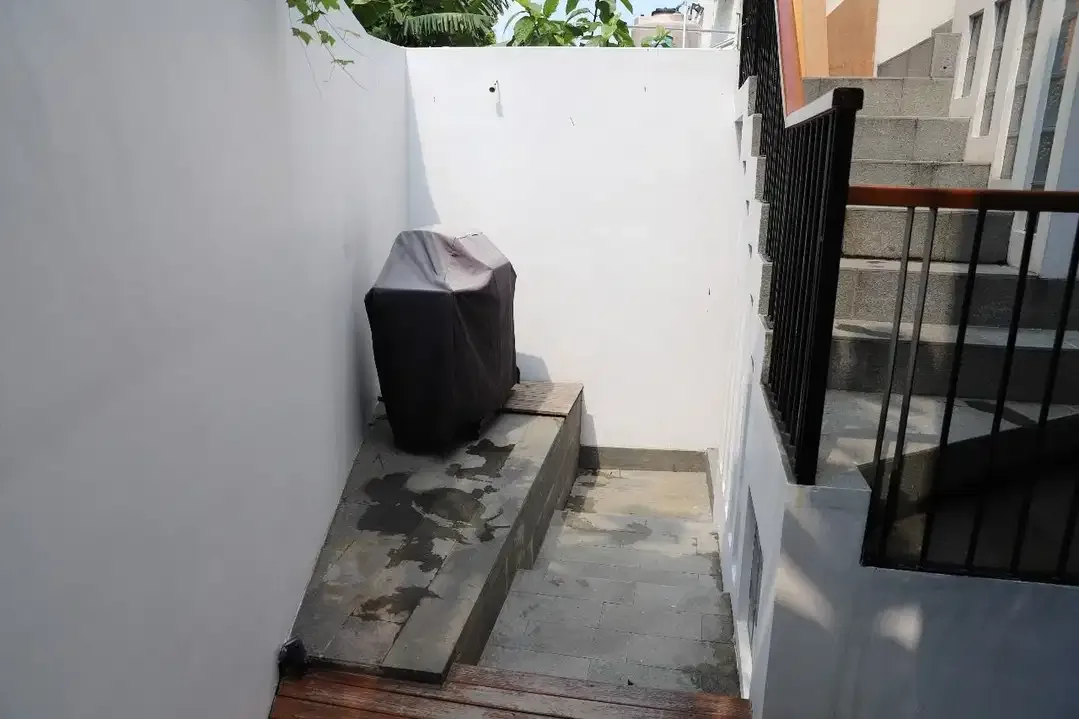 Dijual Villa Unik & Siap Huni di Dalung, Bali – 3 Kamar Tidur, Kolam R - Image 10 of 10
