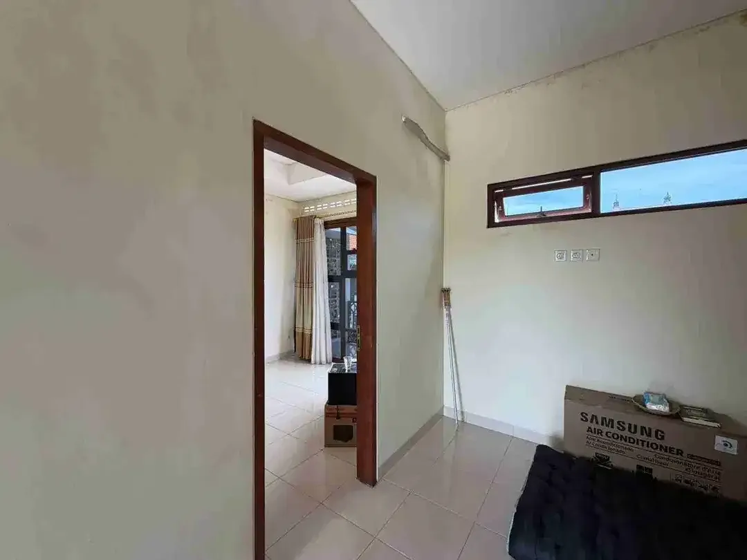 DISEWAKAN RUMAH MODERN 2 LANTAI DI UNGASAN - Image 4 of 10