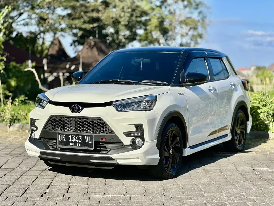 RAIZE 1.0 TURBO GR SPORT 2023 ASLI BALI - Image 2 of 10