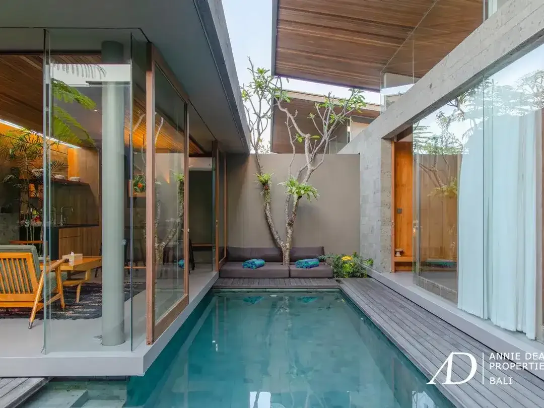 FREEHOLD | 2-BEDROOM MINIMALIST VILLA IN THE HEART OF CANGGU - Image 1 of 9