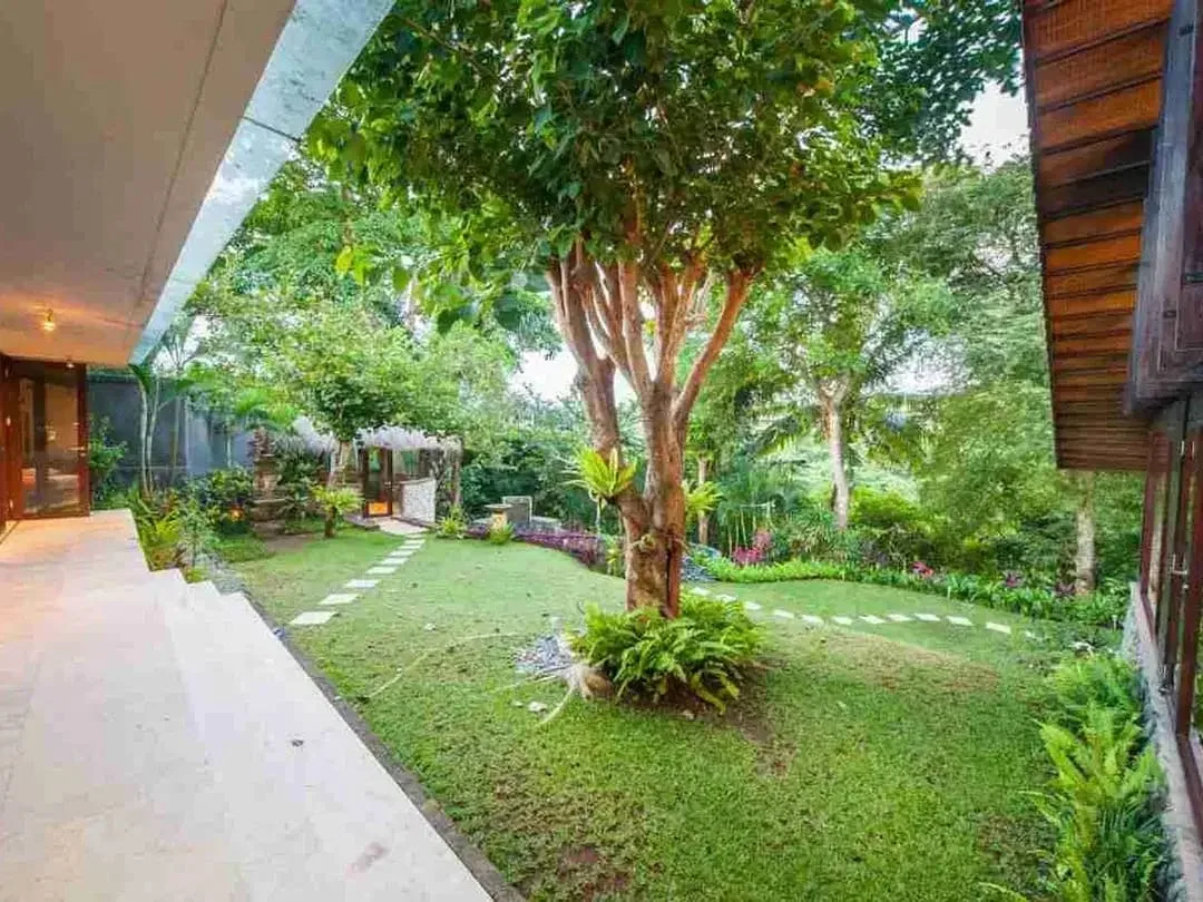 Tropis Modern River view Huge Garden Villa Sukawati Ubud Gianyar Bali - Image 4 of 10