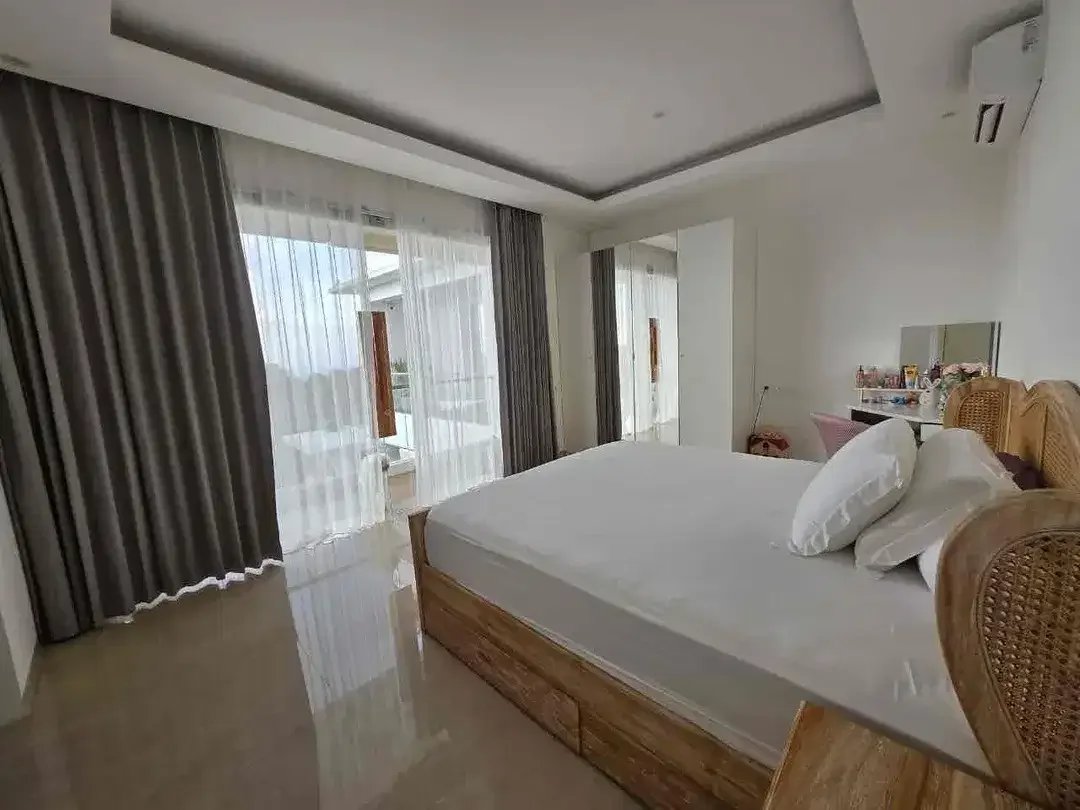 Dijual Rumah Semi Villa Mewah 3 Lantai di Kawasan Elite Pecatu Indah Resort - Image 4 of 10