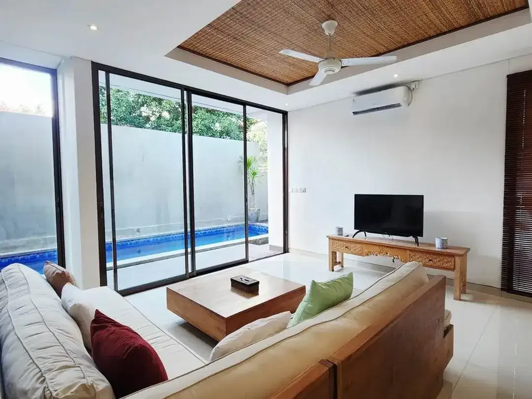Villa Minimalis Petitenget – Dijual & Disewakan, Dekat Pantai Petitenget Seminyak. - Image 7 of 10
