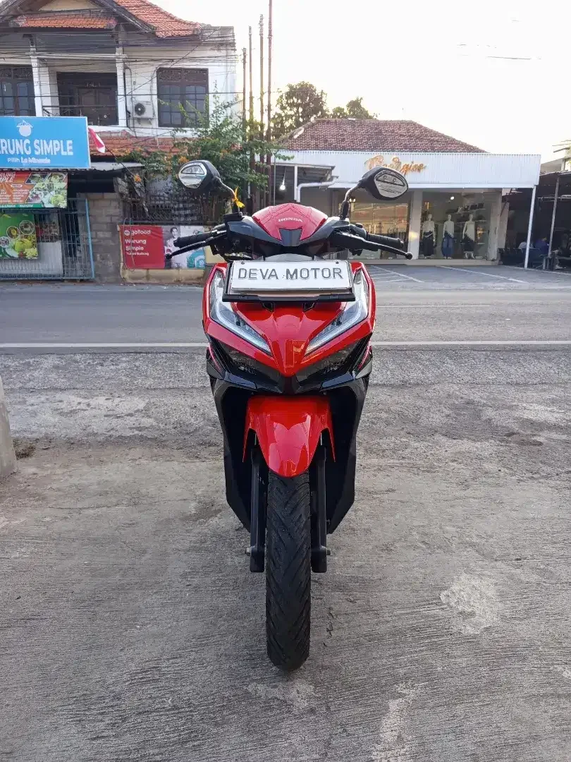 Vario 125 hitam merah bisa kredit Deva motor - Image 6 of 6