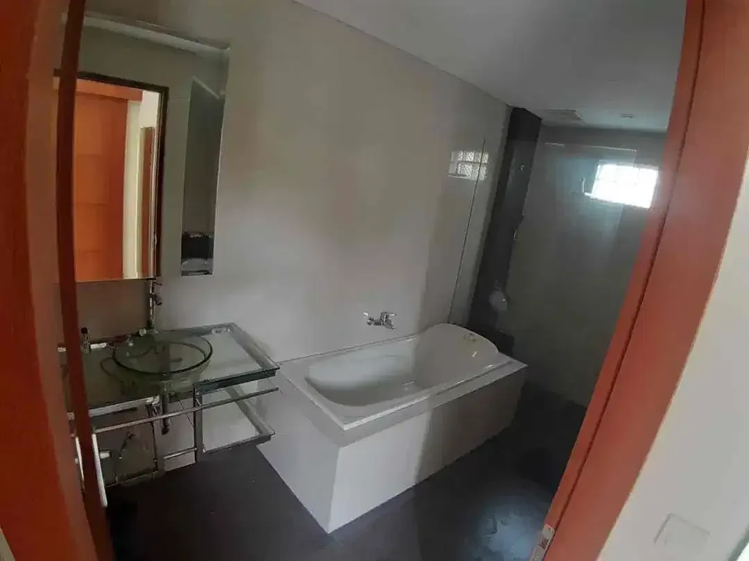 FOR RENT VILLA AREA TANJUNG BENOA NUSADUA BALI - Image 9 of 9