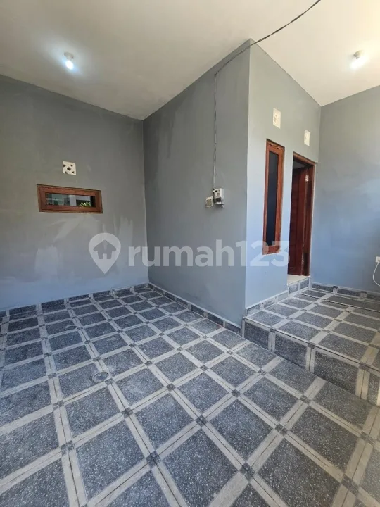 Strategis - Rumah Baru 2 KT - di Pedungan - Lokasi Premium Denpasar Selatan - Image 3 of 4