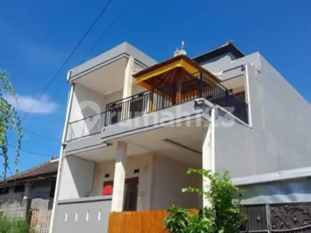 Disewakan Rumah 3 Kamar Tidur Lingkungan Ramah Keluarga - Image 1 of 5