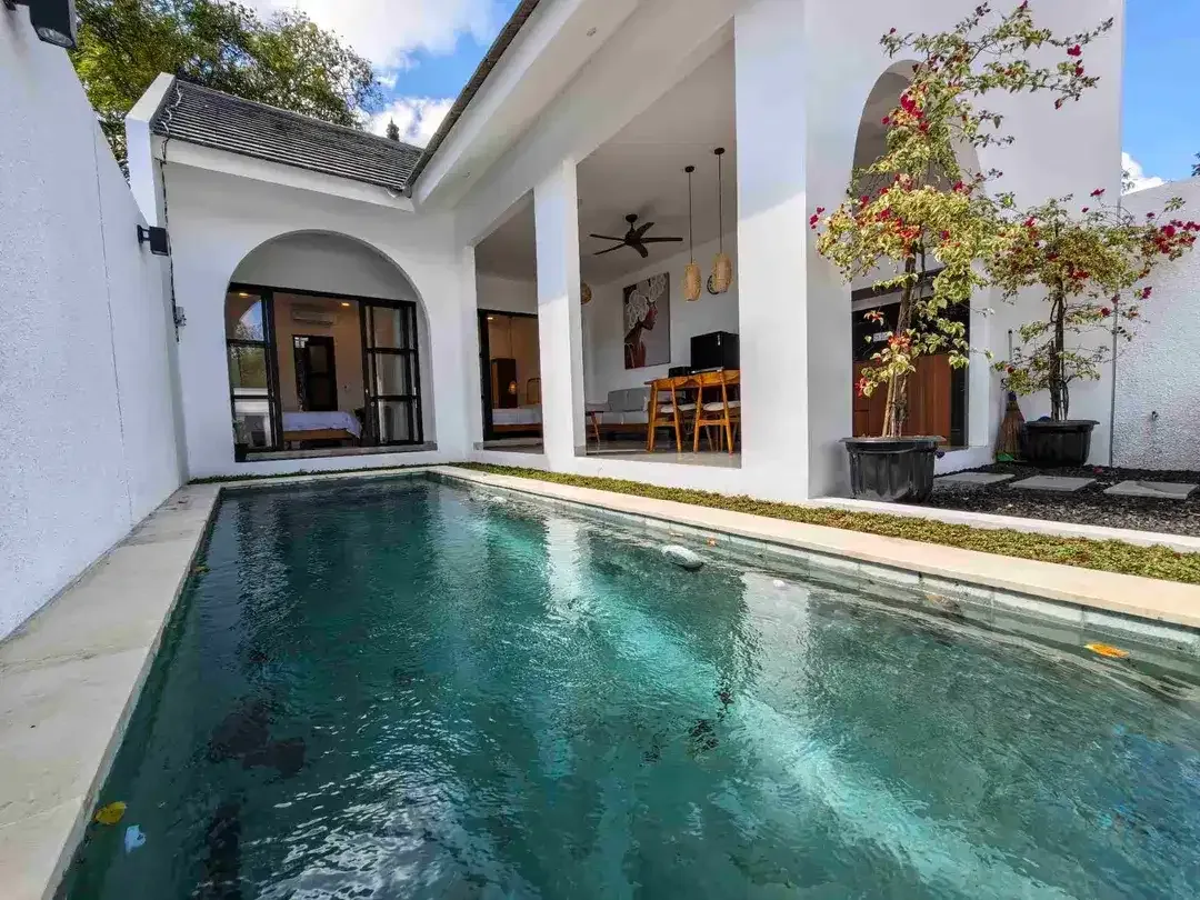 Villa Brand New Furnish Taman Mumbul Nusa Dua - Image 2 of 10