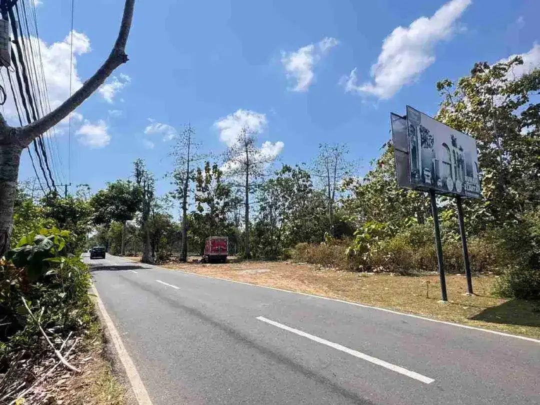 Tanah Komersial Strategis Dekat Pantai Balangan Jimbaran - Image 5 of 8