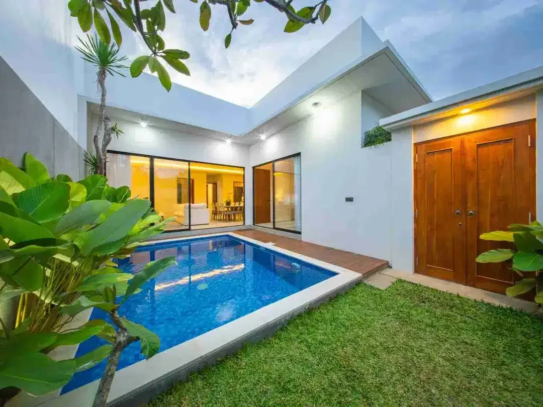 Brand New Villa For Sale Or For Lease Ungasan Kuta Selatan - Bali - Image 2 of 10