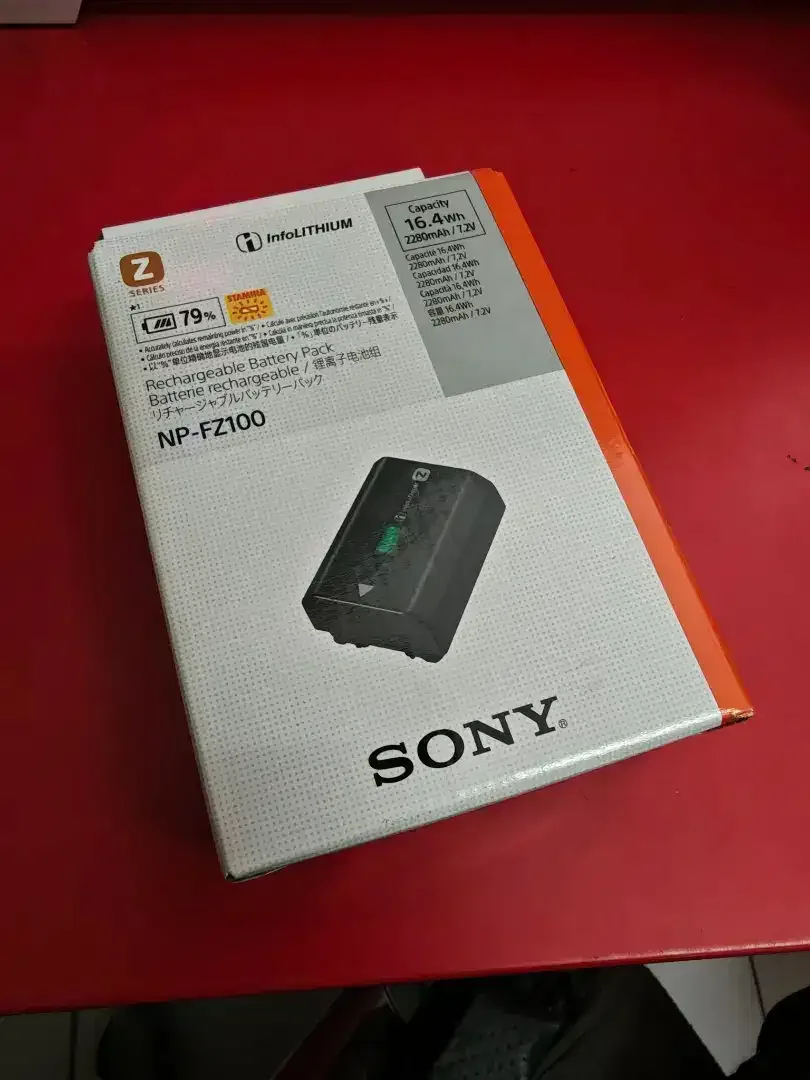 Battery Baterai Original Sony NP FZ100 - Image 1 of 2