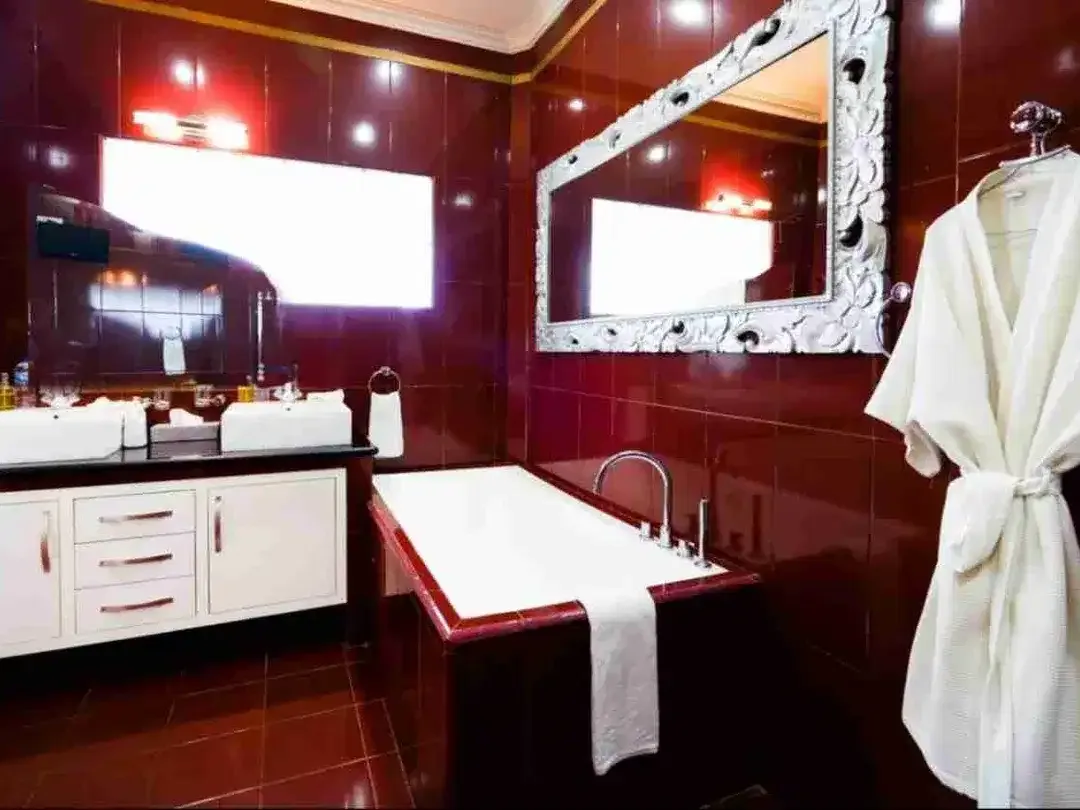 villa Cantik fully furnished Dekat pantai Gunung payung kutuh SHM - Image 3 of 10