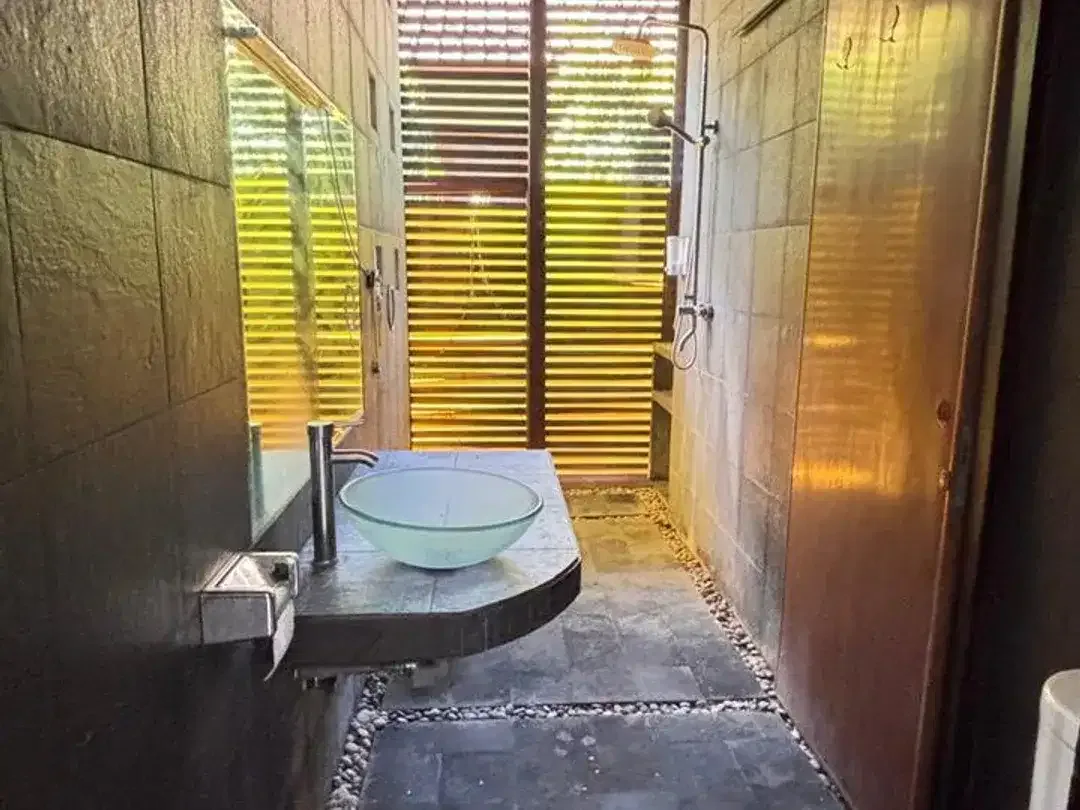 VILLA MEWAH FULL FURNISHED + PRIVATE POOL DI DENPASAR SELATAN - Image 7 of 7