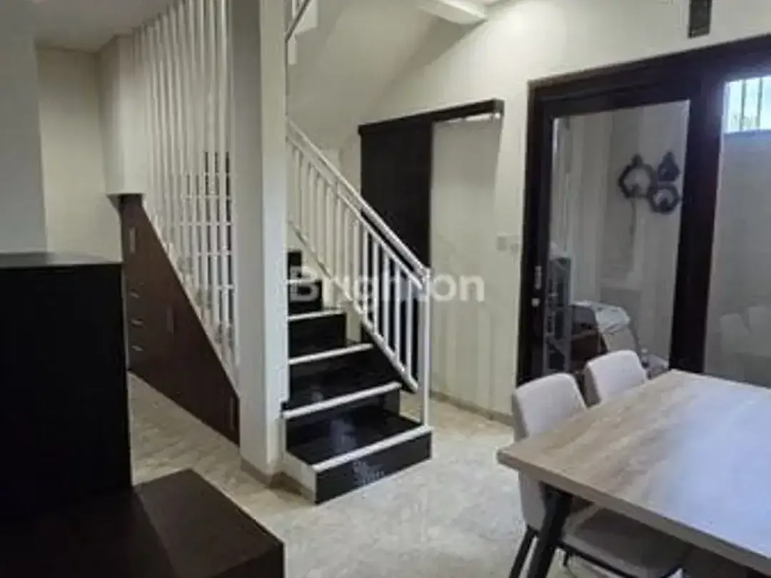 100 million / year 2bdr + 2bthr house at buduk, minutes drive to canggu - Image 2 of 8