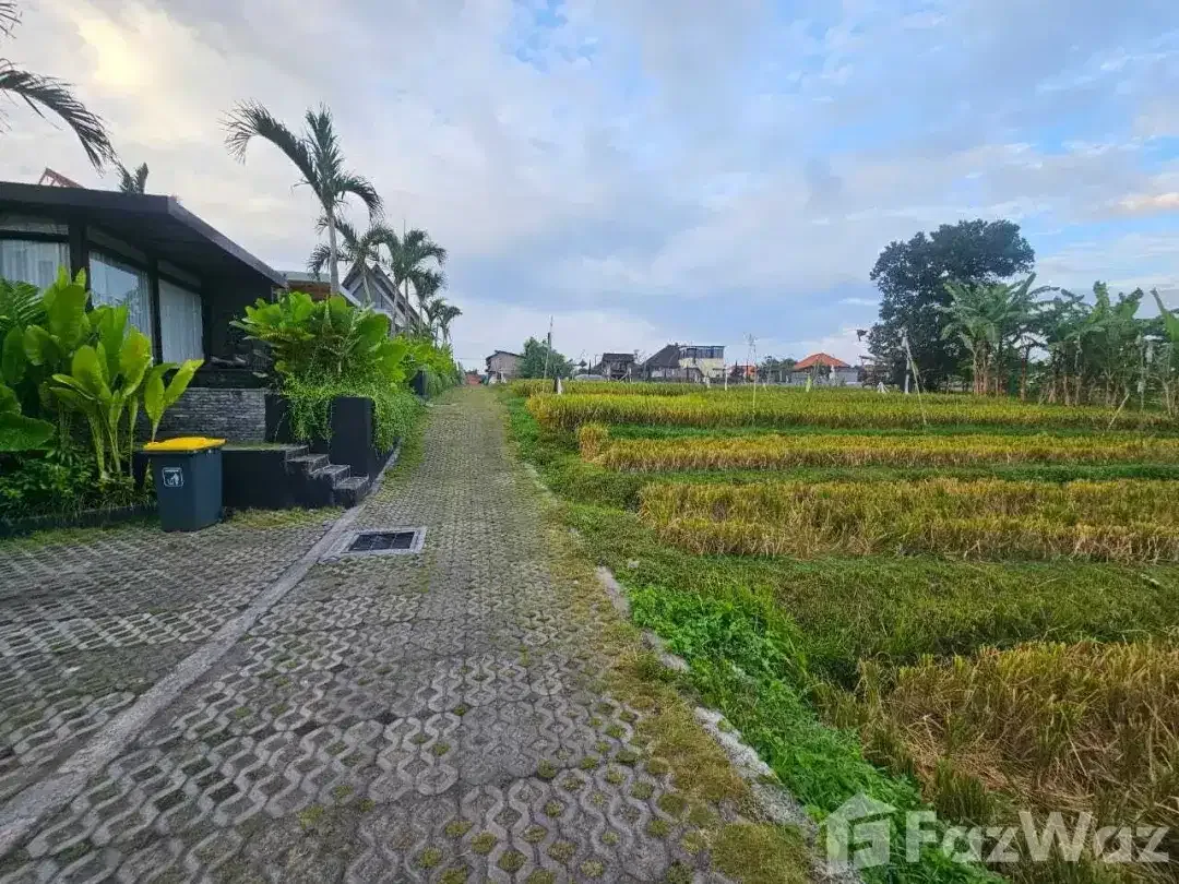 Land for sale in Kerobokan, Bali - Image 2 of 4