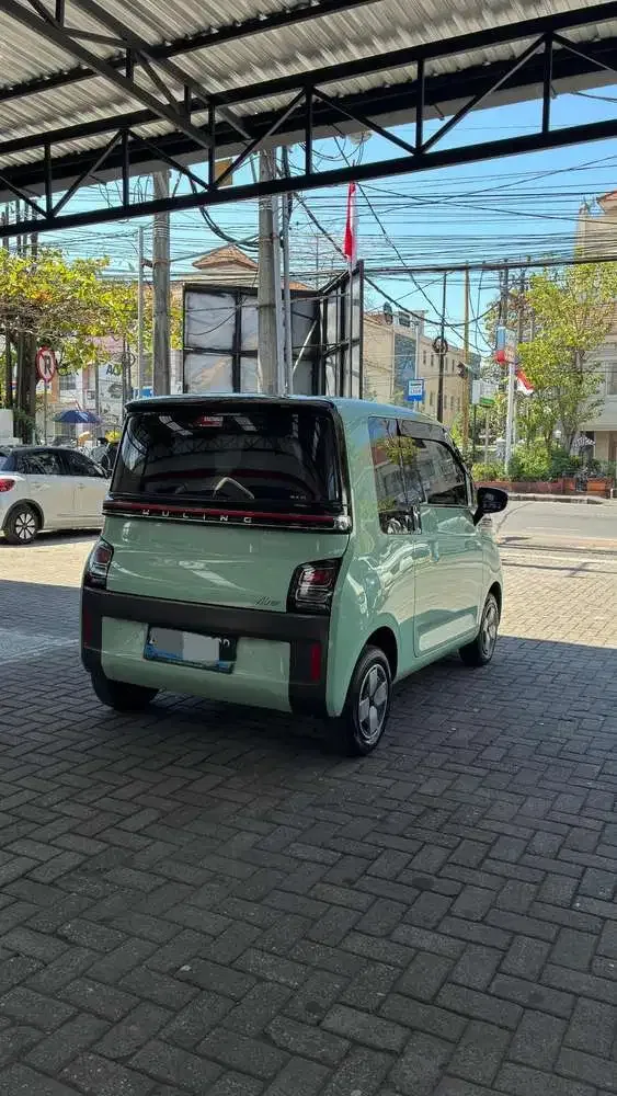 Wuling Air EV Lite 2023 Hijau muda A/T - Image 3 of 6