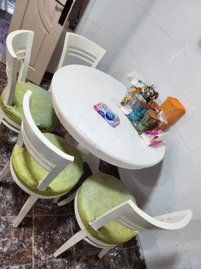 Dijual Meja Makan Kayu Jati Set 4 Kursi - Image 8 of 10