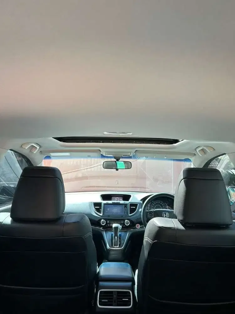 Honda CR-V 2016 Bensin - Image 7 of 10