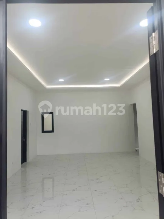Disewakan Rumah 2 Lantai Lokasi Strategis di Pesanggaran Denpasar - Image 4 of 4