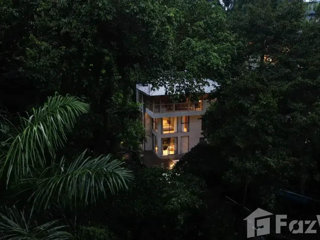 4 Bedroom Villa for sale in Ubud, Bali - Image 1 of 10