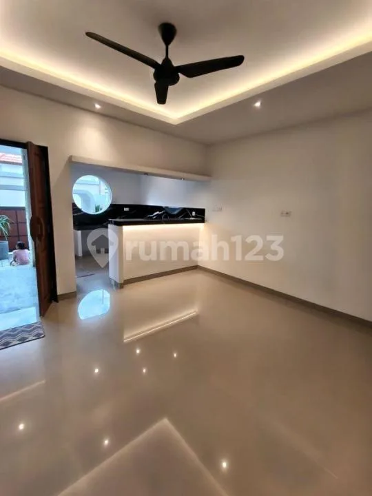 Disewakan Villa Semi Furnish Sanur - Image 2 of 4