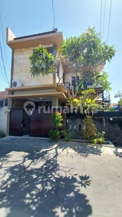 Rumah Modern Minimalis Siap Huni di Kawasan Premium Renon - Image 1 of 4