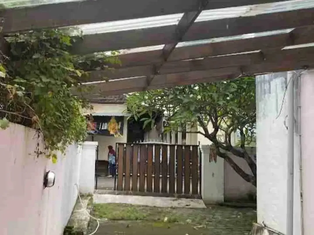 RUMAH SEWA SEMI FURNISHED PAMOGAN DENPASAR SELATAN BALI - Image 2 of 10