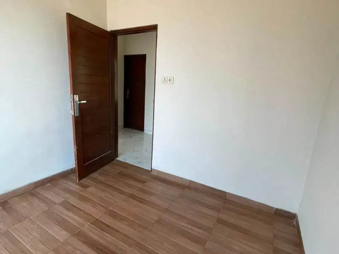 FOR LEASE NEW HOUSE VIEW SANUR PORT - Image 8 of 9