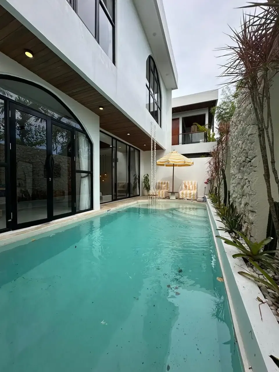 VILLA MEDITERANIAN ONE GATE FURNISHED LOKASI BEST KEROBOKAN - Image 4 of 10
