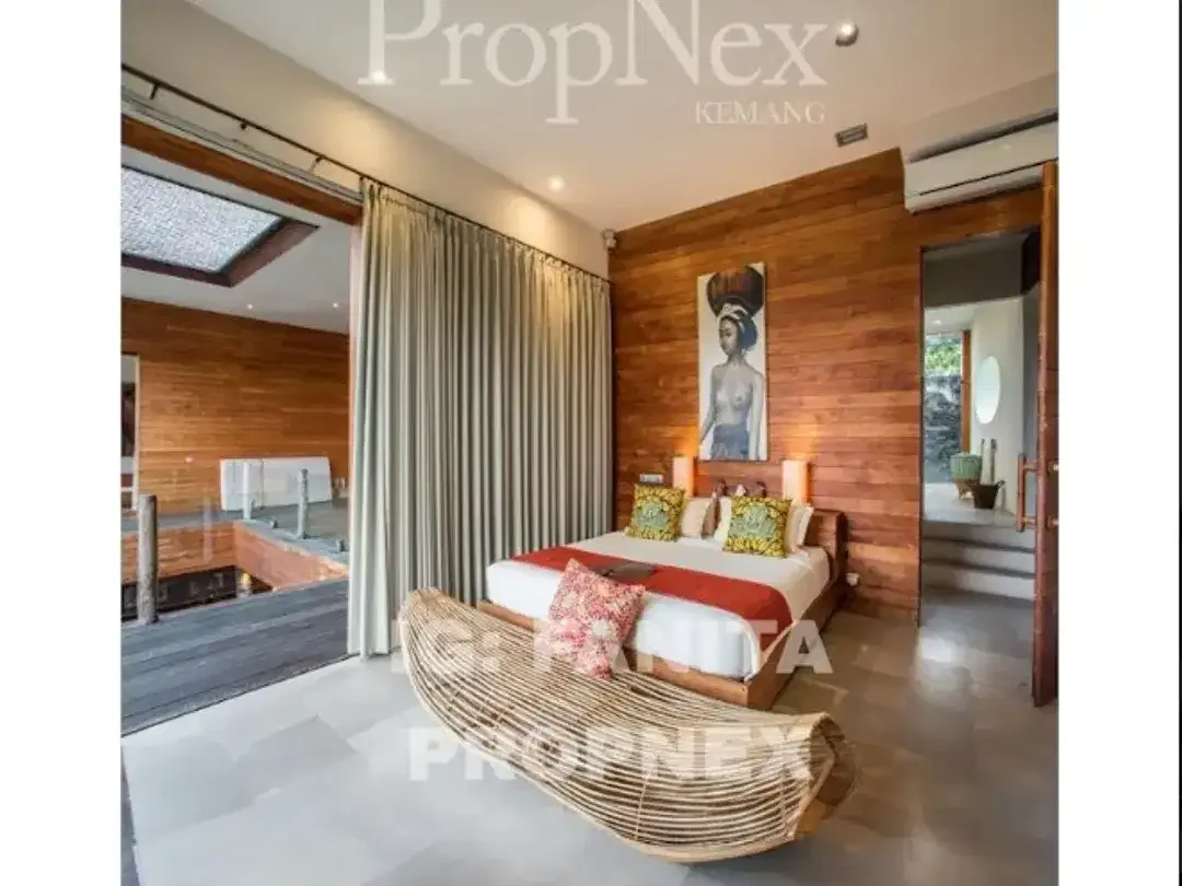 Dijual villa mewah di Seminyak,Bali LT 827m2 LB 955m2,swimmingpool,4BR - Image 10 of 10