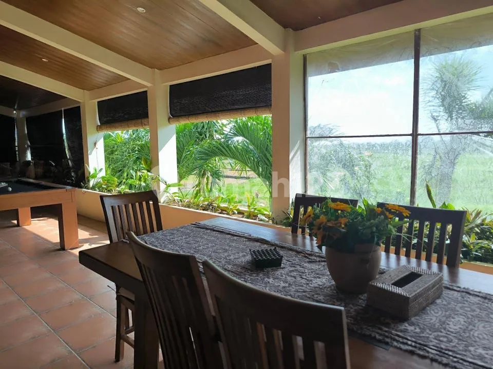 Villa Gaya Mediterania View Sawah dengan Fasilitas Lengkap Kaba Kaba - Image 4 of 4