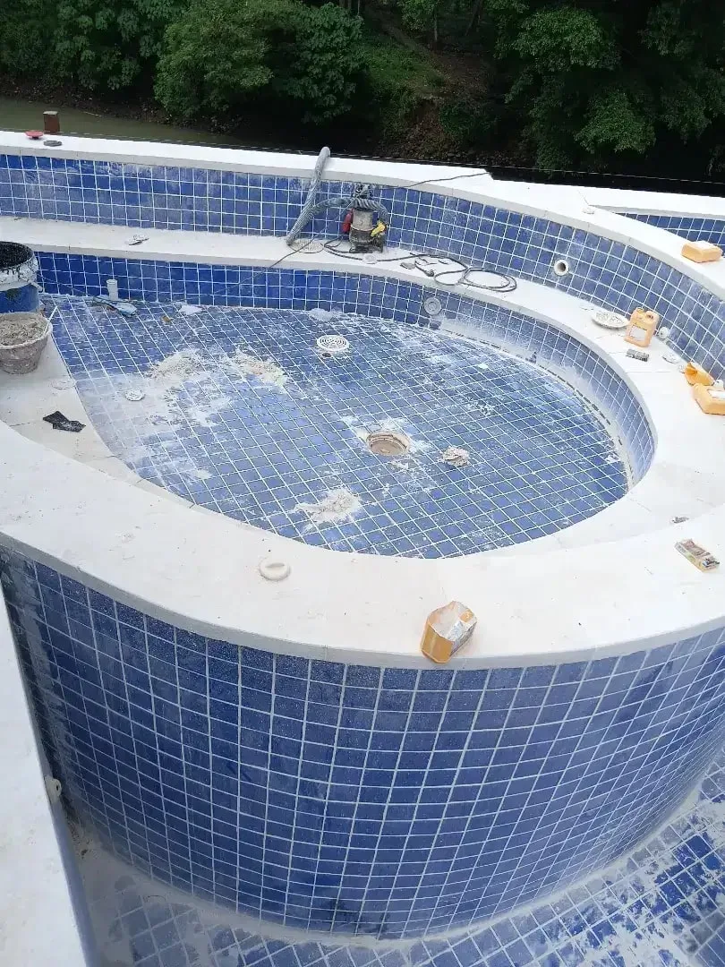 Jasa Bikin KOLAM RENANG ( pool ) Bali - Image 2 of 10