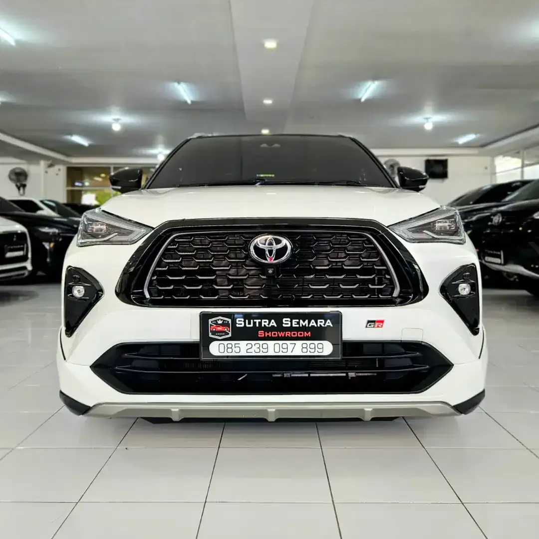[2024] DP 16jt! Yaris Cross Hybrid EV GR Sport TSS 1.5 2024 bkn 2025 - Image 2 of 10