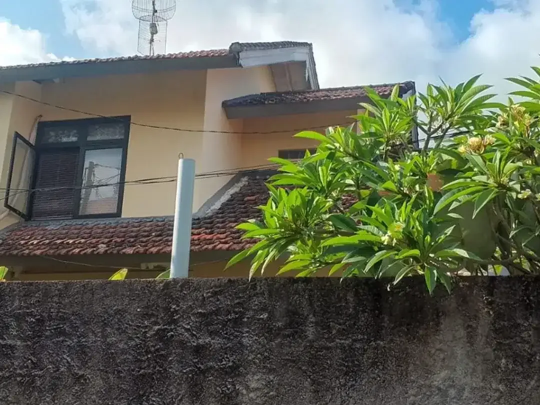 Rumah 4 Kamar Tidur Disewakan di Kerobokan, Kuta Utara - Image 3 of 10
