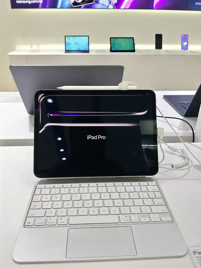 Kredit iPad pro cukup KTP saja - Image 1 of 2