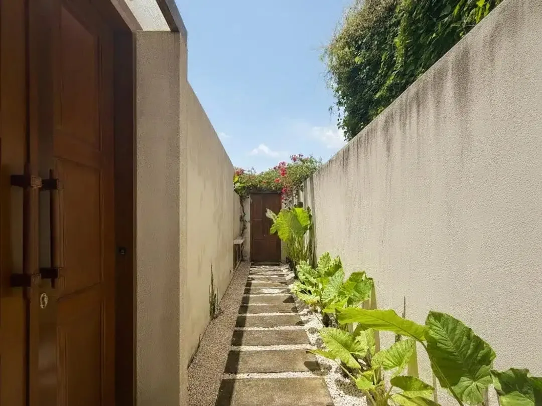 Leasehold Turnkey Villa in Pecatu's High-Growth Investment - Image 4 of 10