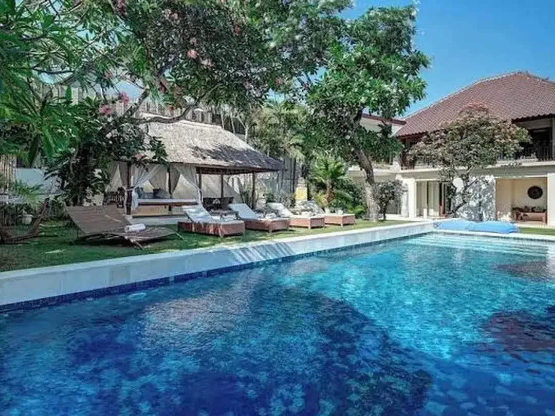 Villa Central Seminyak Bali - Image 2 of 10