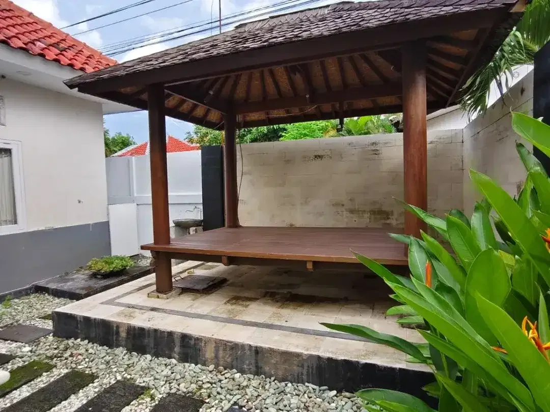 Villa yang Berlokasi di Jimbaran,Lokasi Strategis,Dkt Tol, Pantai - Image 3 of 10
